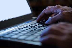 Hands on laptop 